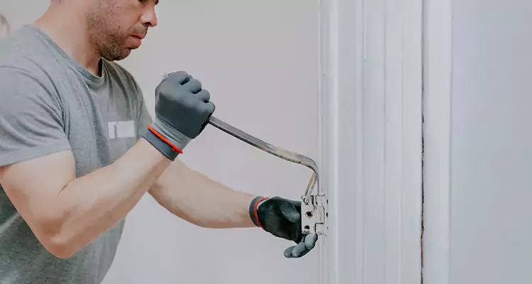 Cracked Door Jamb Repair in Pleasant Hill, CA
