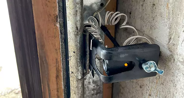 Fix Broken Garage Door Sensor in Pleasant Hill, CA