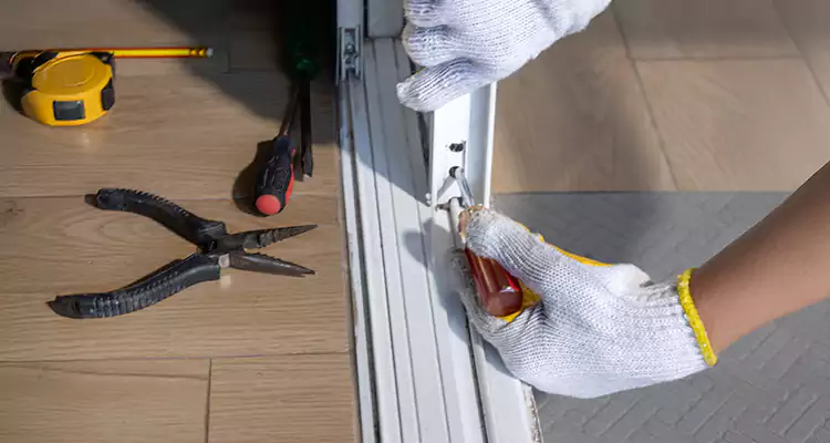Closet Sliding Door Track Repair in Pleasant Hill, CA