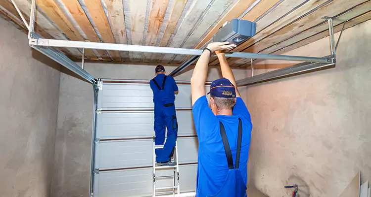 Garage Door Opener Technician in Pleasant Hill, CA